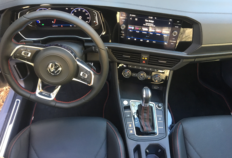 Illustration for article titled The 2019 Volkswagen Jetta GLI Is Why Sport Sedans Shouldn't Die